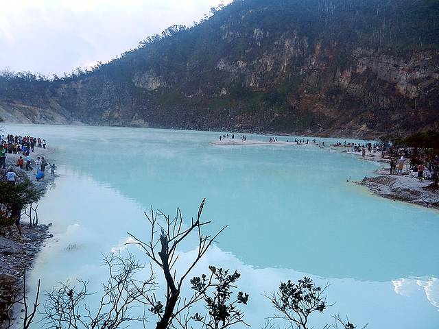 Kawah Putih