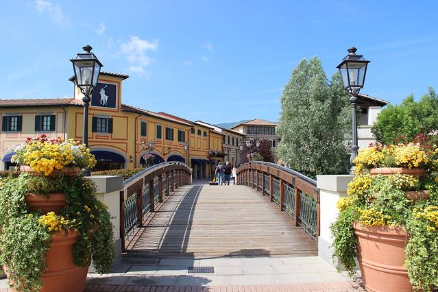 巴贝里诺名品奥特莱斯