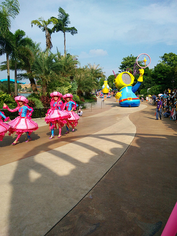 2017早晨起床后到拱北汽车站附近去吃肯德基