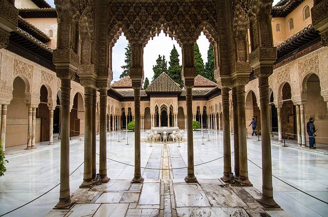 阿尔罕布拉宫