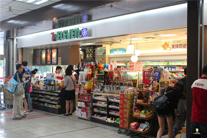 日本便利店为什么这么方便?