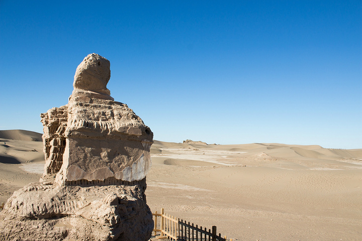 如果想拍出最好的照片,当然是清晨和傍晚时刻