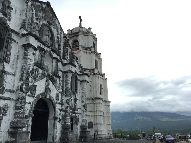 2017马荣火山有着比日本富士山形状更为完美