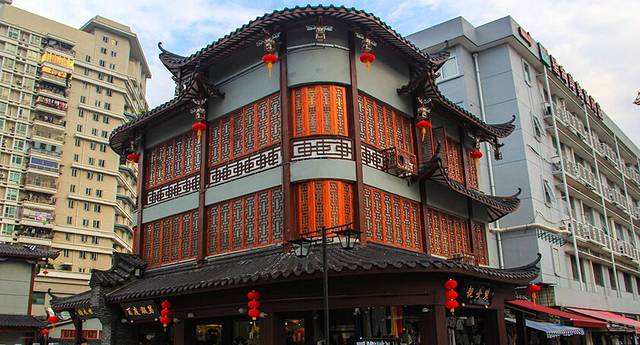 榕城古街(东百元洪购物广场店)