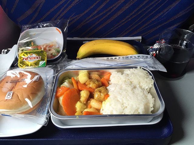 2018.们第一次来吉隆坡机场,又对出入关手续不