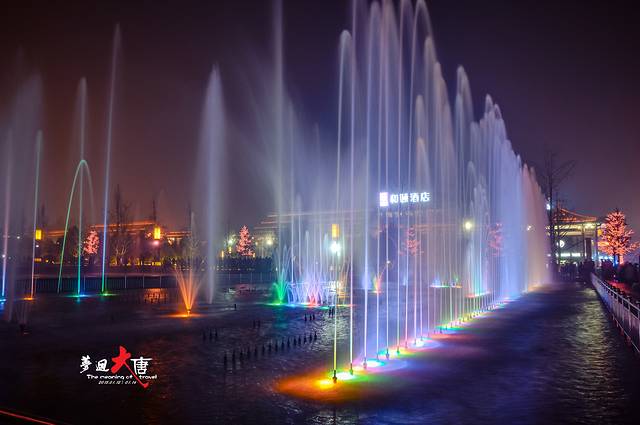 大雁塔北广场音乐喷泉