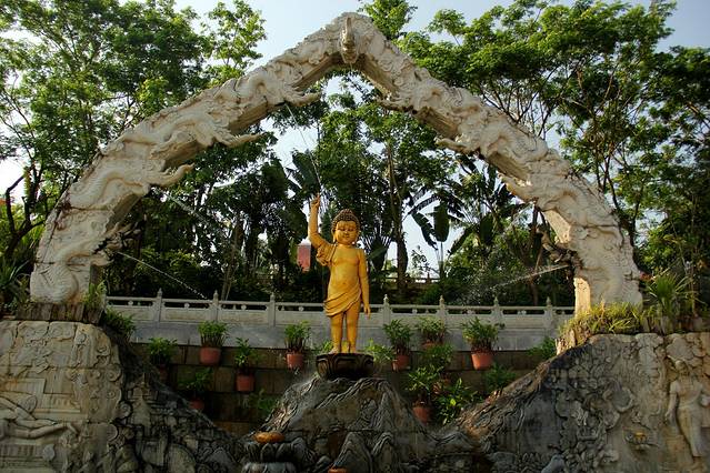 西双版纳勐泐文化旅游区
