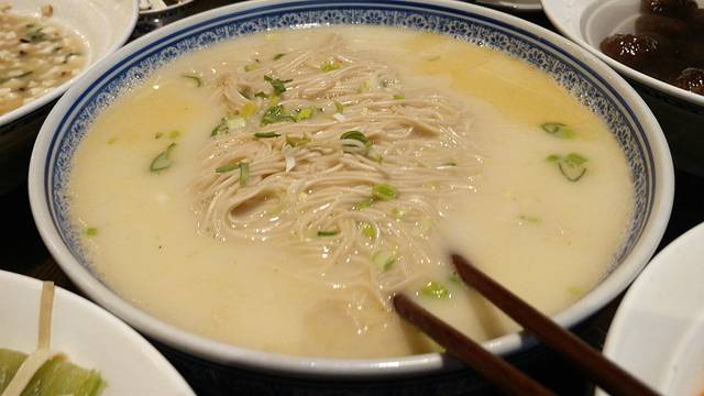 盐城八大碗品鉴店(开放大道店)