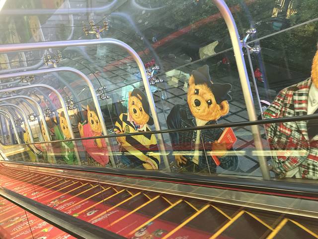 银泰百货(西湖店)