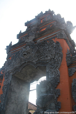 日落时分的海神庙是观赏的最佳时间,也是观日