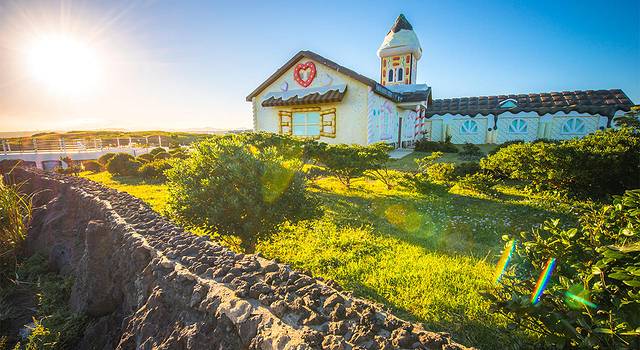 微风徐来,牵着你的手,就这样天荒地老
