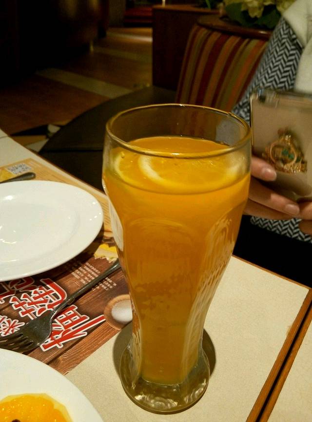 菲滋意式餐厅(银泰店)