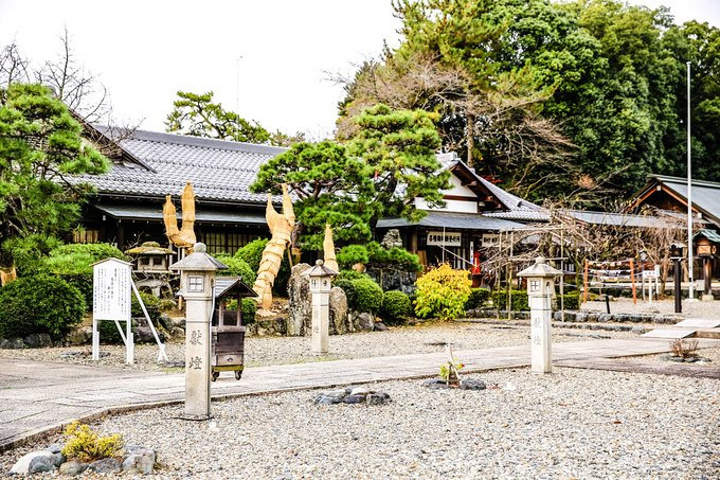 京都灵山护国神社百科图片