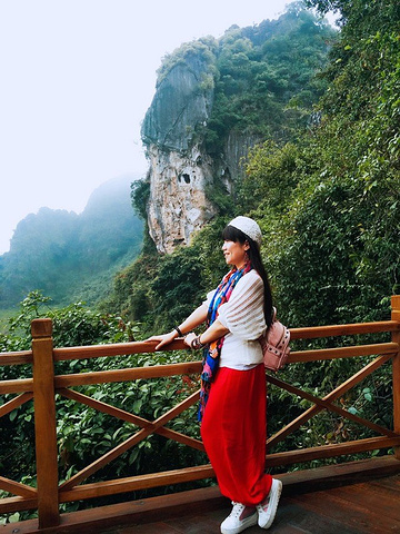 下龙湾一日游,可惜今天天气不好,不然一定很美