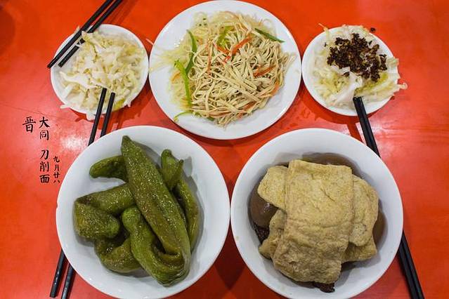 任记七中刀削面(东风里店)