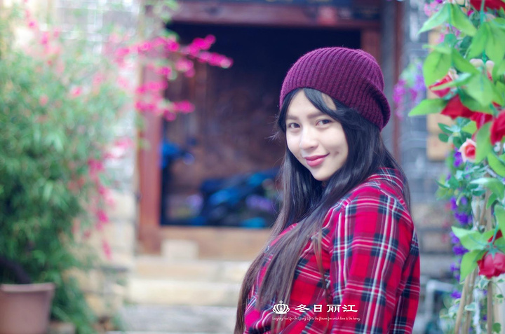 .选具有纳西族特色的民宿客栈,淡季的大研古城