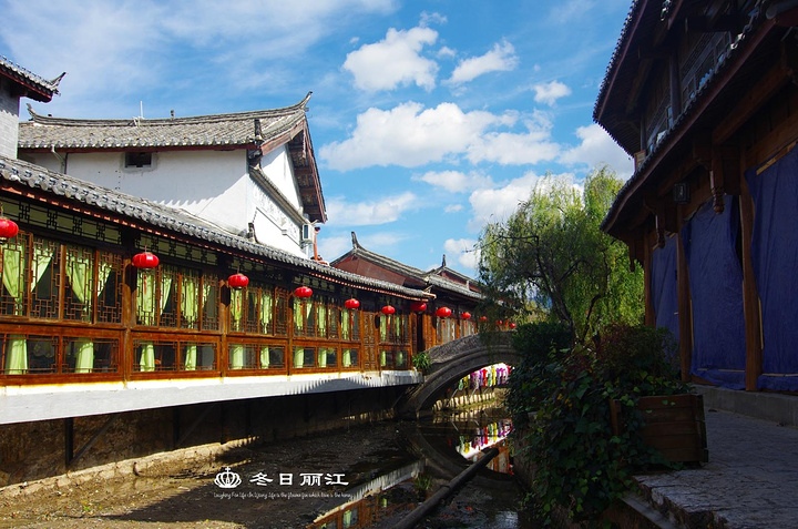 .选具有纳西族特色的民宿客栈,淡季的大研古城