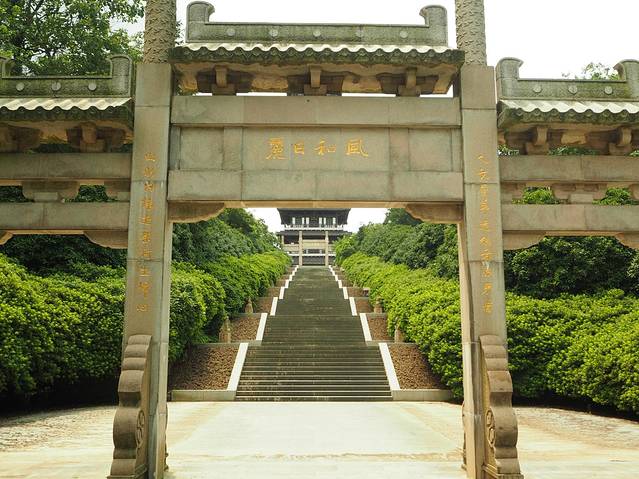 龙背山森林公园