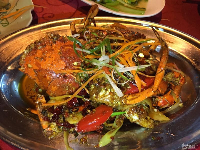 海鲜真的真的很便宜,椒盐苏东16rm,咸蛋黄虾16rm,辣