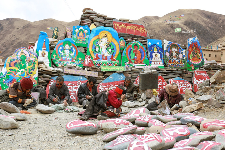 21著名的佛教密宗修行圣地密咒修行洞 仙人洞 格萨尔修行洞 喜瓦拉传承修行洞 吉祥八宝物 转王七宝 壤塘藏洼寺 评论 去哪儿攻略