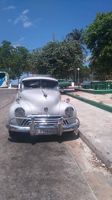 阳光四射的古巴,它的海水是薄荷色