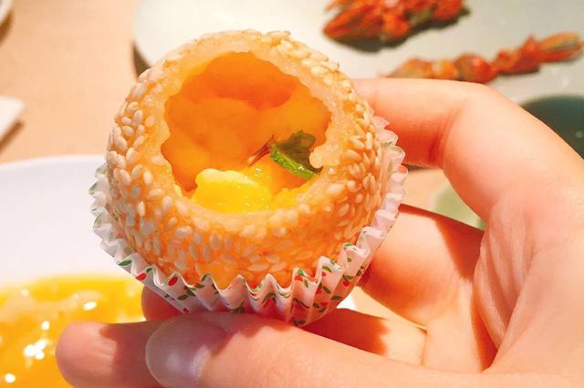 成隆行·蟹王府(九江路店)