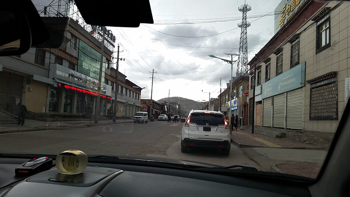 出发去安多县城