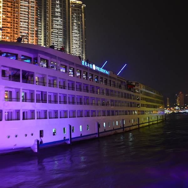 一个人适合去成都还是重庆旅游(去成都还是去重庆)(图2) 旅游攻略_门票_地址_游记点评,重庆旅游