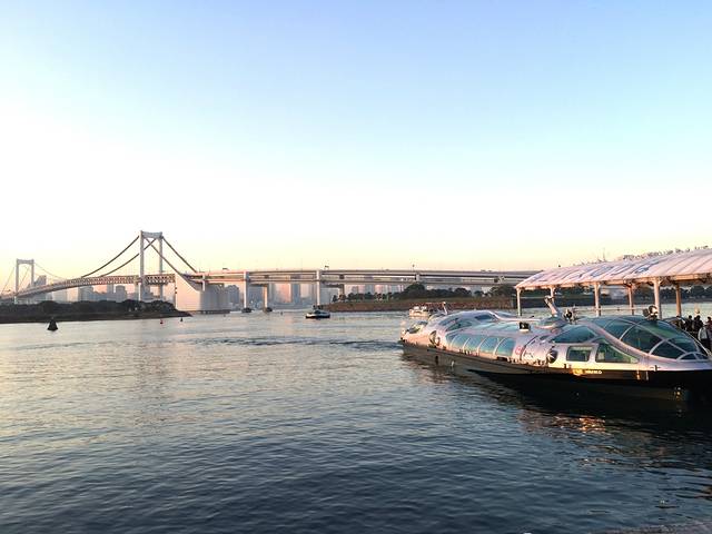 未来号水上巴士观光