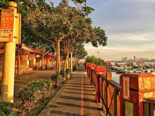 八里左岸自行车道