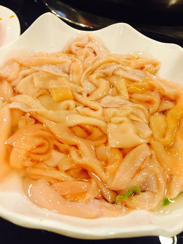 武汉重百火锅店