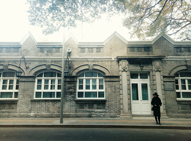 没想到大爷也是超级nice的让我进去参观了一下