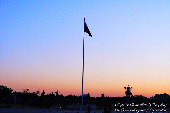 2017来北京必须要去感受一次升旗仪式,我们查