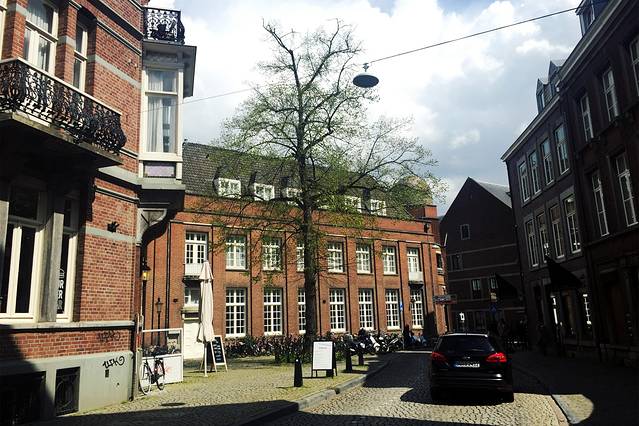 瑟莱克斯教堂书店