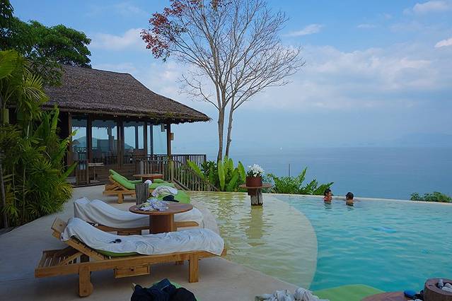 普吉岛--来芭东海滩沐浴阳光,赏碧海蓝天