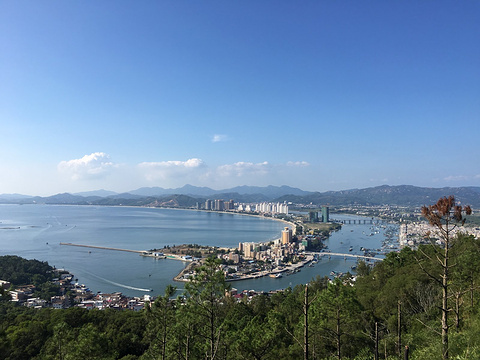 双月湾