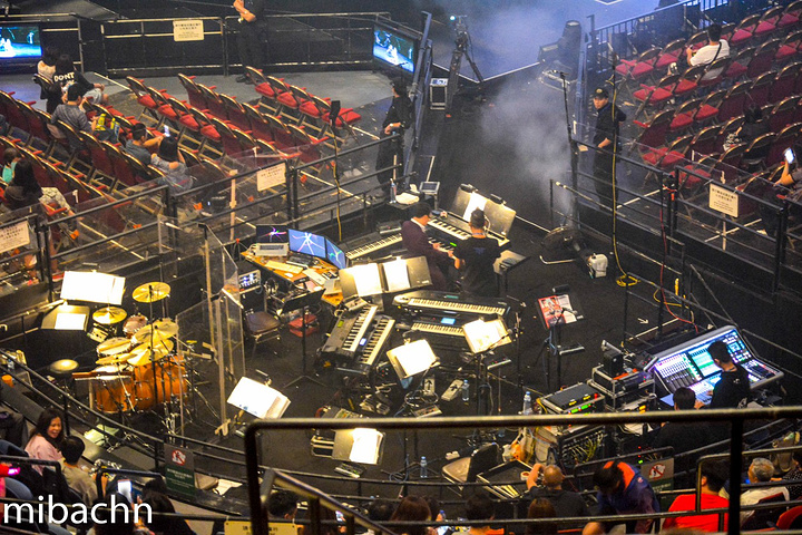 2017香港红磡体育馆,是香港室内多用途的体育赛事比赛场地,近来逐渐被优化成演唱会场 会。_红磡体育馆评论 - 去哪儿攻略社区