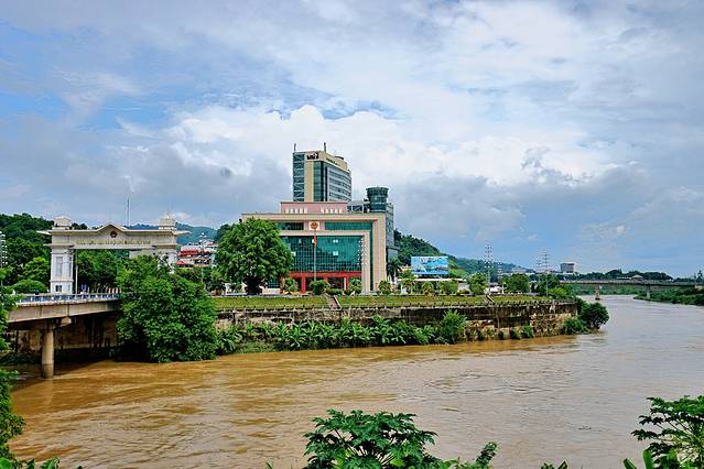 【云南】自驾红河州,那山那田,那才是美。