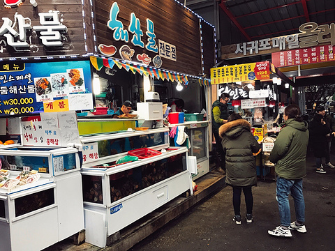 西归浦每天偶来市场旅游景点攻略图