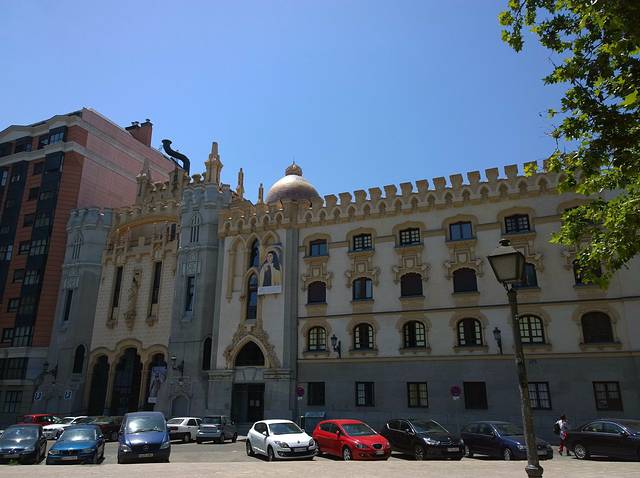 阿古斯蒂纳斯·莱科莱塔斯皇家修道院