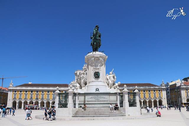 奥古斯塔街之门