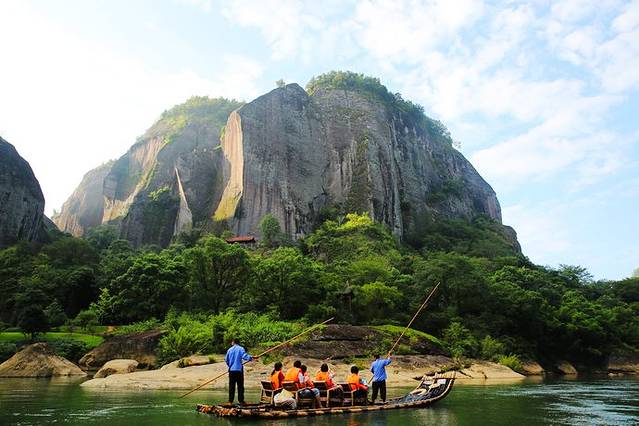 九曲溪竹筏漂流