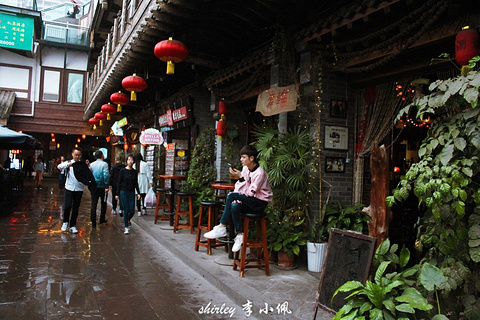洪崖洞商业街旅游景点攻略图