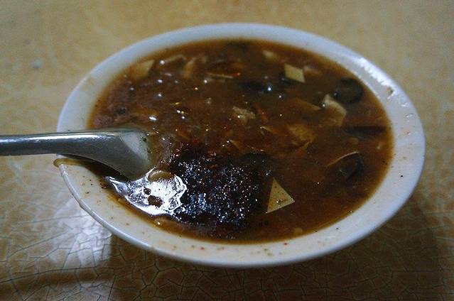 清真马老四肉丁胡辣汤葱花油饼