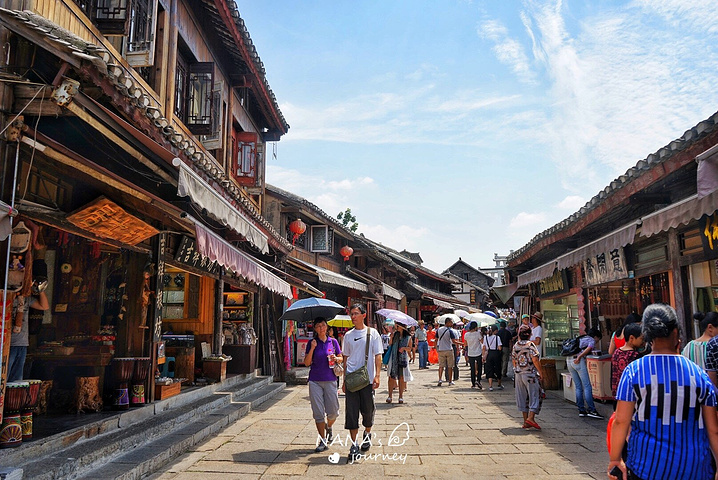 这条街上什么东西都贵!但游客多啊_青岩古镇"的评论图片
