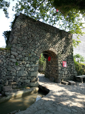 但不要作为主要景点.特色古建筑_芙蓉古村"的评论图片