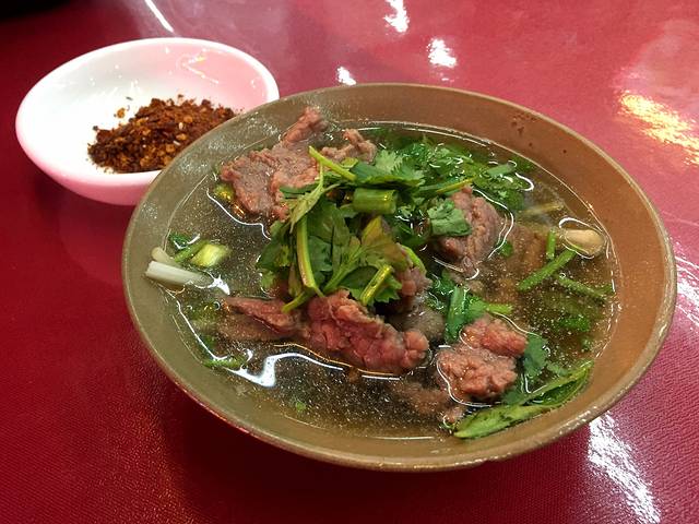 谢老五跷脚牛肉(总店)