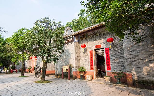 故乡里民俗文化村