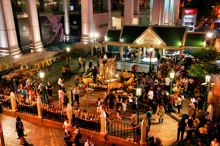 2017在泰国被称之为有求必应佛,拜四面佛的最