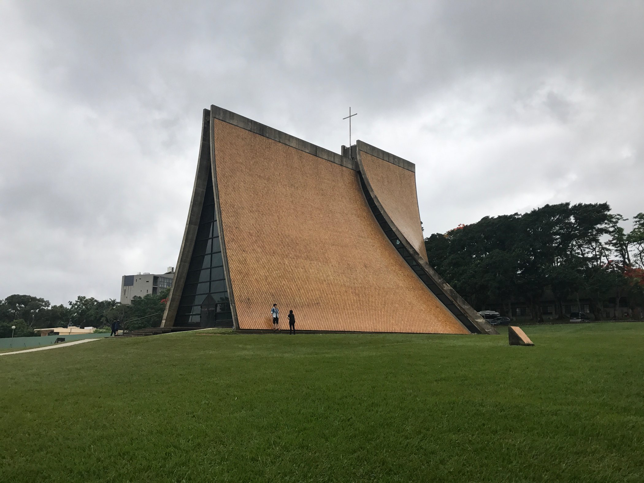 2022路思义教堂游玩攻略,由著名华人建筑大师贝聿铭设.